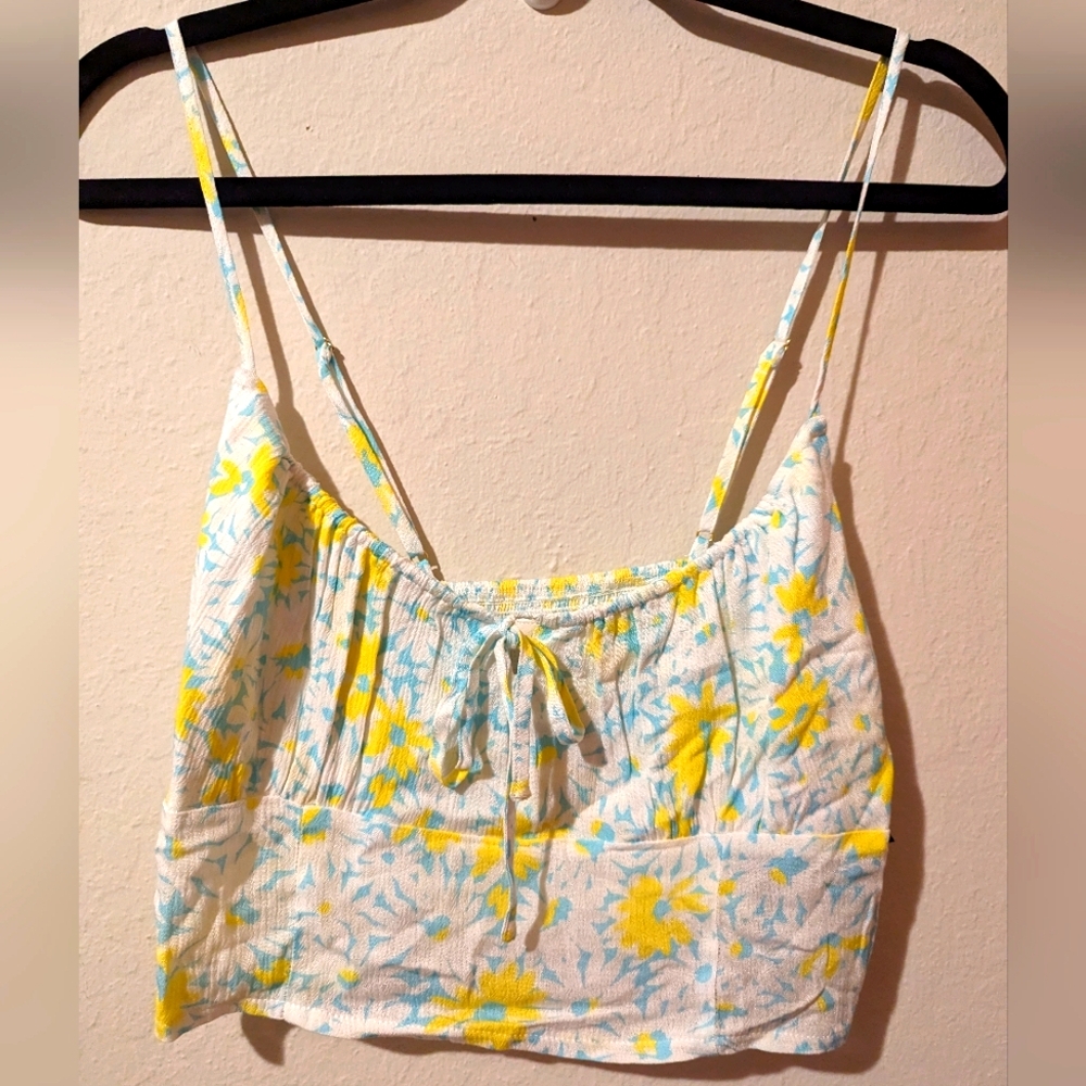 Chaser Alana Tank Top - Baby Blue Daisy Floral NWT size Small - Picture 5 of 7
